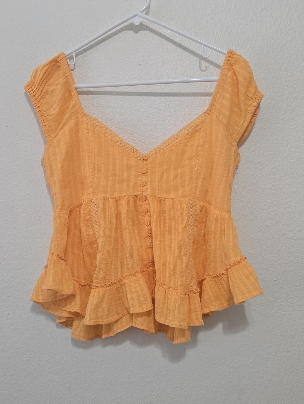 American Eagle Outfitters Peach Ruffled Button-Front Crop Babydoll M